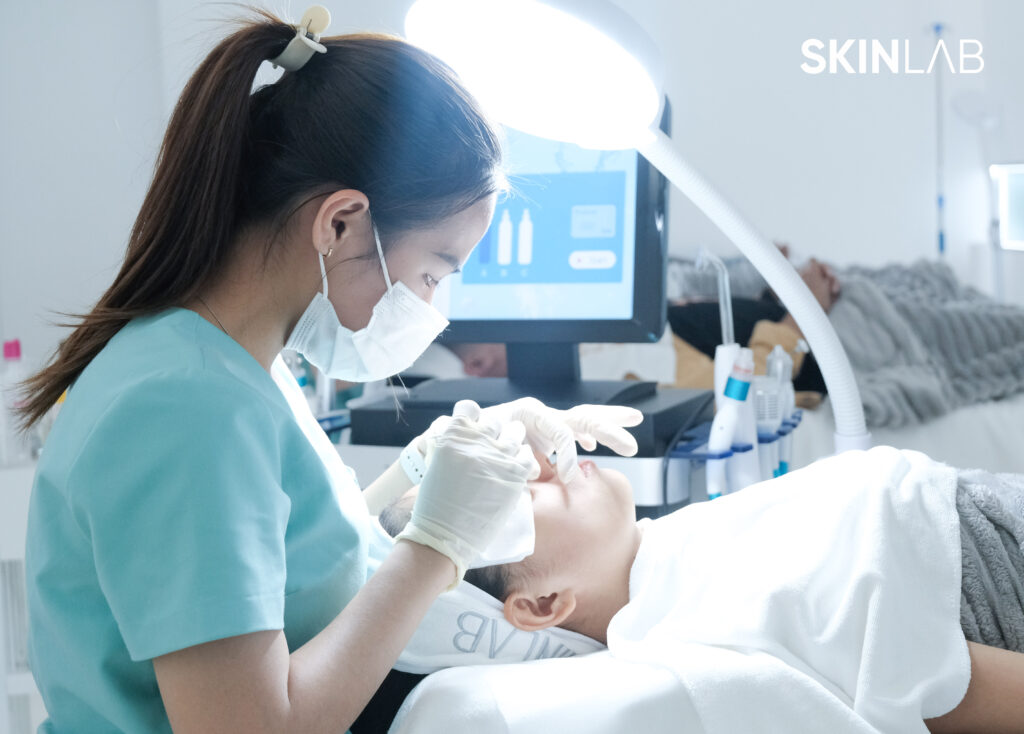 Medical-Grade-Acne-Treatments-at-SkinLab