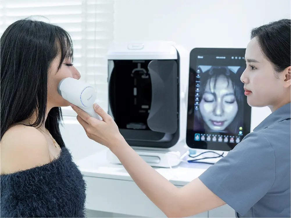 Skin consultation and skin analysis at SkinLab Cambodia