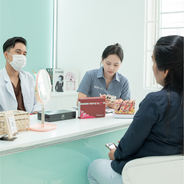 Skin consultation and in-depth care at SkinLab Cambodia